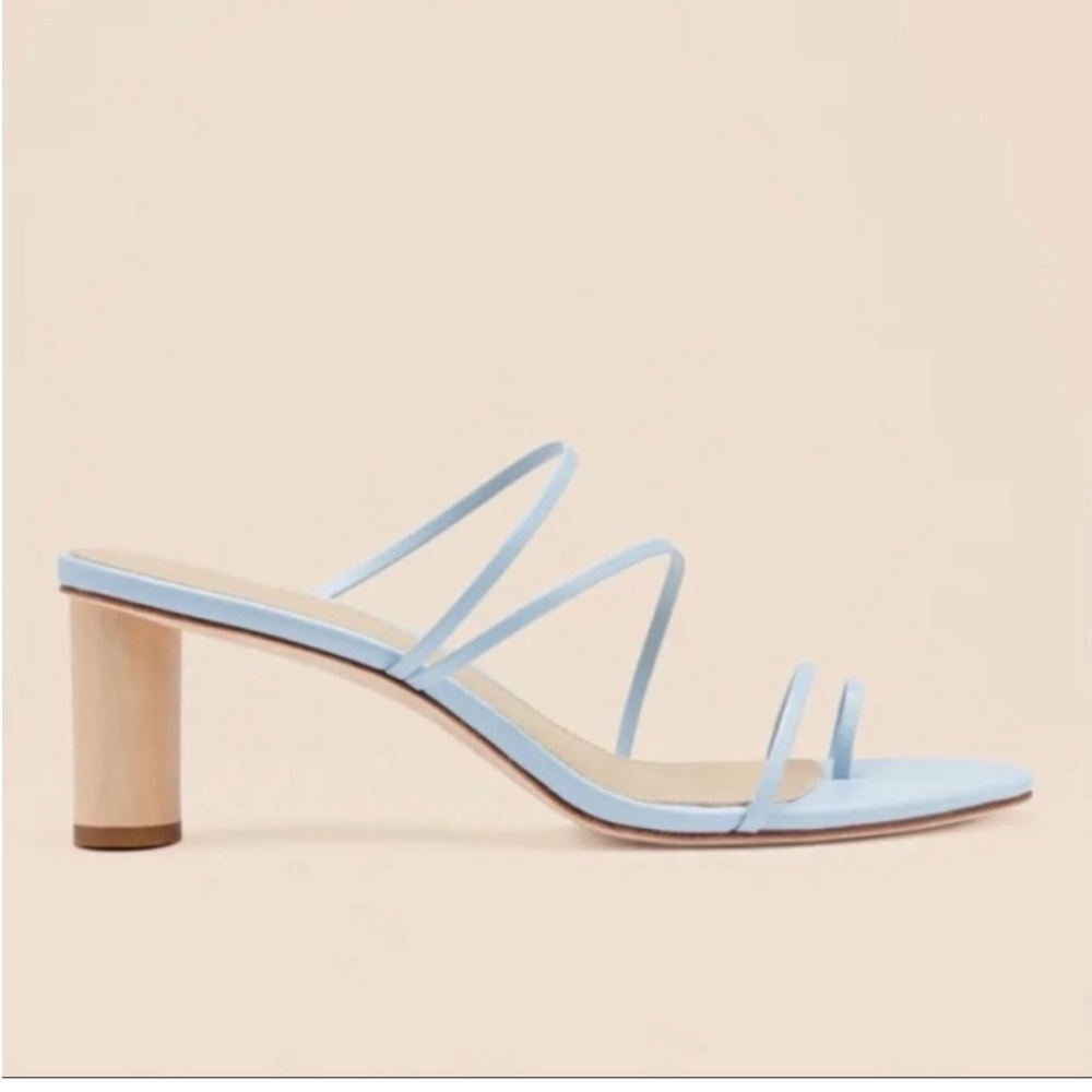 NEW! NIB Reformation Rachel Sandal 7 in powder blue w blonde heel NIB